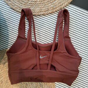 Nike Zenvy Strappy Women's Light-Support Padded Sports Bra XS burgundy color